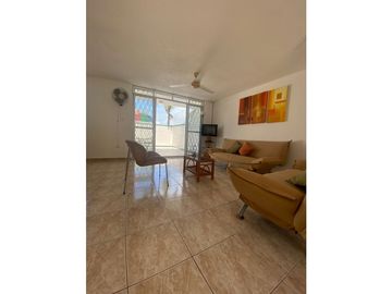 CASA DE VENTA EN CONJUNTO HABITACIONAL TONSUPA AN