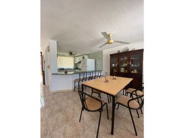 CASA DE VENTA EN CONJUNTO HABITACIONAL TONSUPA AN