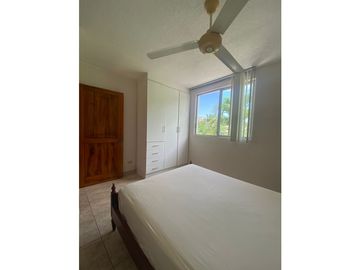 CASA DE VENTA EN CONJUNTO HABITACIONAL TONSUPA AN
