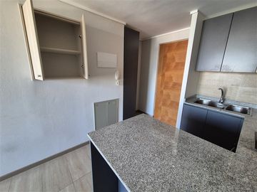 Departamento casi Nuevo 1 Dorm. en arriendo en Los Angeles
