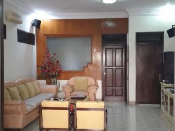 Rumah Bhaskara Mulyosari FURNISH STRATEGIS