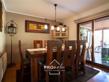 Casa en Venta en Barrio La Hacienda/Cousiño Macul