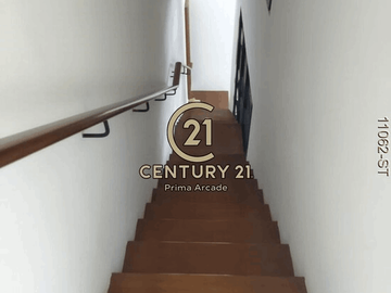 Rumah Model American Classic Di Kemang Timur