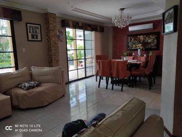 VENTA DE HERMOSA CASA EN TERRANOSTRA