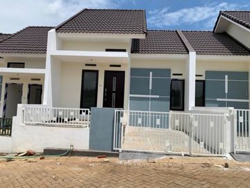Dijual Rumah Baru dekat Kampus Unisma Villa Bukit Tidar