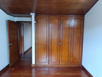 casa en arriendo en normandia. Cod A7281801