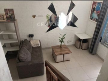 Dijual Rumah 2 Lt  Di Cluster Lasaine, JGC