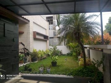 Rumah Besar di Banyuwangi Asri Antapani Kota Bandung Harga di Bawah Harga Pasar