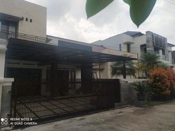 Rumah Besar di Banyuwangi Asri Antapani Kota Bandung Harga di Bawah Harga Pasar