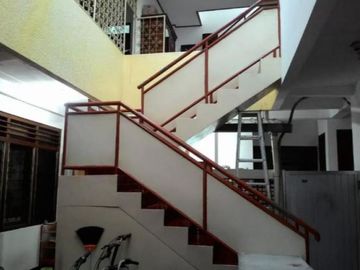 Dijual Rumah Strategis Tengah Kota Jalan Sumbawa Gubeng Surabaya*_