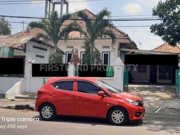 Rumah klasik dan asri pusat kota Semarang