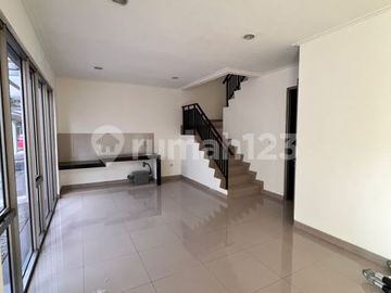 Disewakan Rumah Pik2 Cluster Riverside 11X10 Hoek Unfurnish Ready