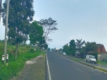 DIJUAL : Tanah daerah berkembang cocok bangun perumahan di Sukabumi