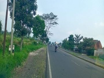 DIJUAL : Tanah daerah berkembang cocok bangun perumahan di Sukabumi