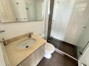 apartamento en venta en paraíso. Cod V106070