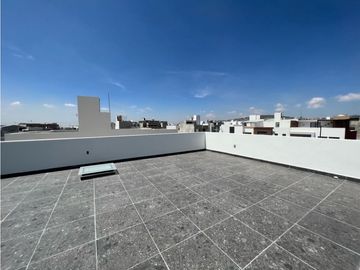 Venta de Casa de Lujo en Explanada Sur, San Antonio Desmonte Pachuc