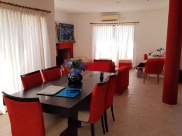 CASA EN CLUB DE CAMPO LAS PERDICES