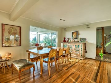 Vista panorámica en condominio. Casa en venta, La Reina Alta.