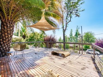 Vista panorámica en condominio. Casa en venta, La Reina Alta.