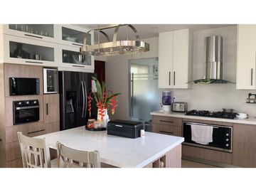 VENTA CASA ALTO BOQUETE