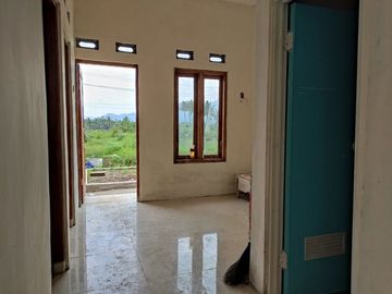 DIJUAL EKONOMIS RUMAH DI TEPI JALAN SECANG MAGELANG