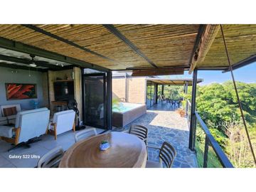 EN VENTA CASA CAMPESTRE