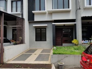 Rumah Galery West Cibeureum Andir Bandung