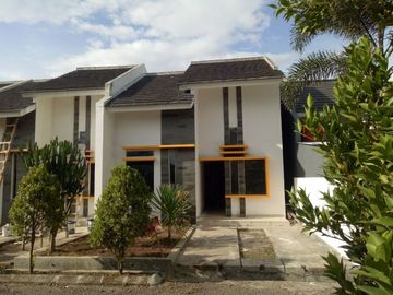 Rumah nyaman siap huni tersisa 15 unit lokasi ciwastra