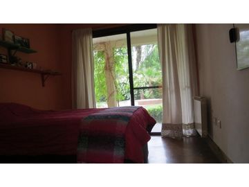 VENDE CASA EN CHACRAS DE CORIA - CALLEJON PRIVADO