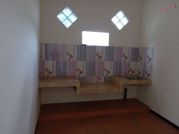 RUMAH MURAH CANTIK TEPI JALAN DI KAWASAN KOTA MALANG