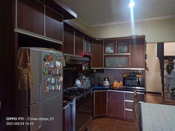 Rumah dengan harga relatif murah lokasi strategis, Komplek Ujung Berung indah