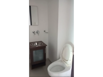 SE VENDE APARTAESTUDIO AMOBLADO  EN EL RECREO DE MONTERA