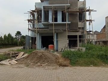 Rumah Siap Huni Bekasi Barat 2 Lantai 5 Kamar Tidur