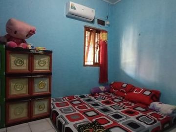 rumah disewakan kontrak dekat summarecon stasiun bekasi