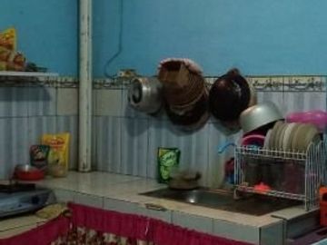 rumah disewakan kontrak dekat summarecon stasiun bekasi