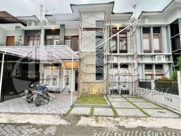 Rumah Cantik BAru cluster monjali dkt UGM,Hyatt,Al-Azhar