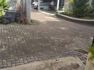DIJUAL MURAH RUMAH ASRI DILOKASI CANTIK KOMPLEK SARIWANGI BANDUNG