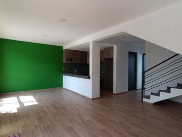 CASA NUEVA, A 5 MIN DEL CENTRO DE OAXTEPEC, Y A UNOS MIN DE TLAYACAPAN, MORELOS