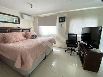 Casa en Venta en Condominio Parque Central Quilicura