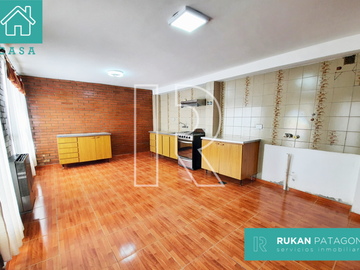 #Venta_RUKAN | Casa 1 Habitación | Barrio SAN MARTIN | Calle J.J. PASO | Caleta Olivia.-