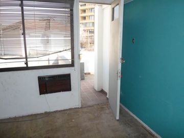 Oficina en Venta en LOS LEONES / DIEGO DE ALMAGRO