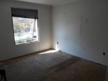 Oficina en Venta en LOS LEONES / DIEGO DE ALMAGRO