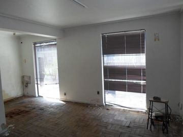 Oficina en Venta en LOS LEONES / DIEGO DE ALMAGRO