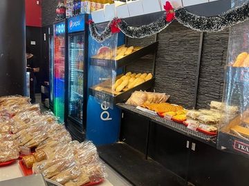 DERECHO DE LLAVES DE PANADERÍA CON FÁBRICA IMPONENTE. ÑUÑOA.