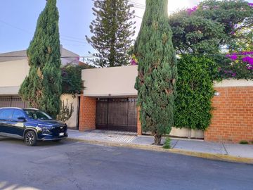 Casa en Venta zona Plaza Cristal