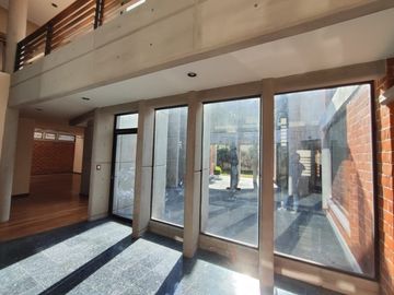 Casa en Venta zona Plaza Cristal