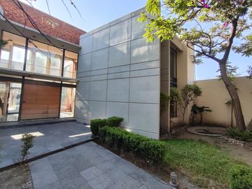 Casa en Venta zona Plaza Cristal