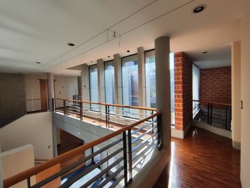 Casa en Venta zona Plaza Cristal