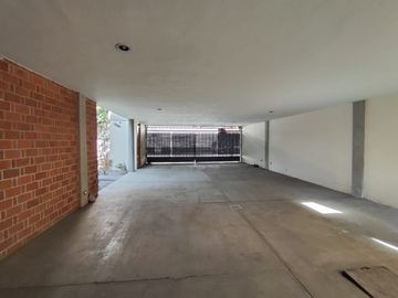 Casa en Venta zona Plaza Cristal