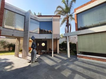 Casa en Venta zona Plaza Cristal